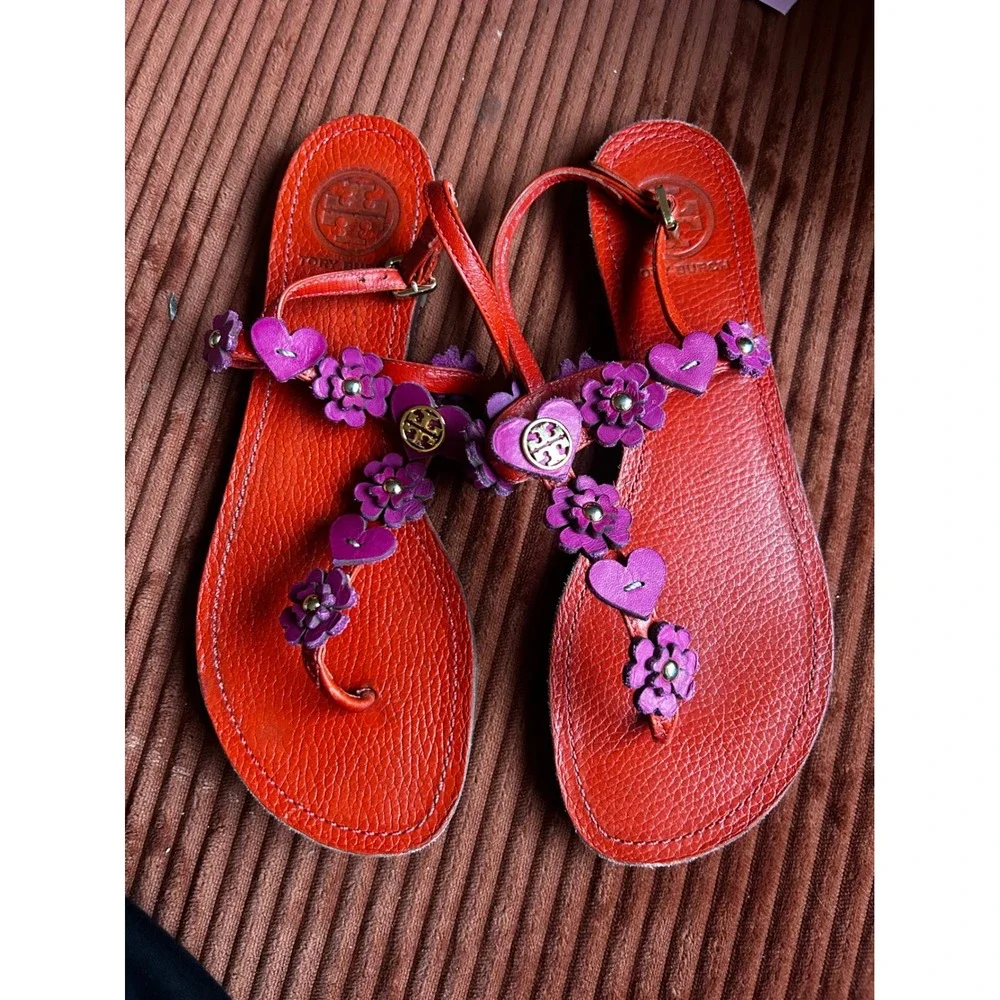 Tory Burch Sandals Women's Size 6.5 Orange Good Floral Heart Appliqué